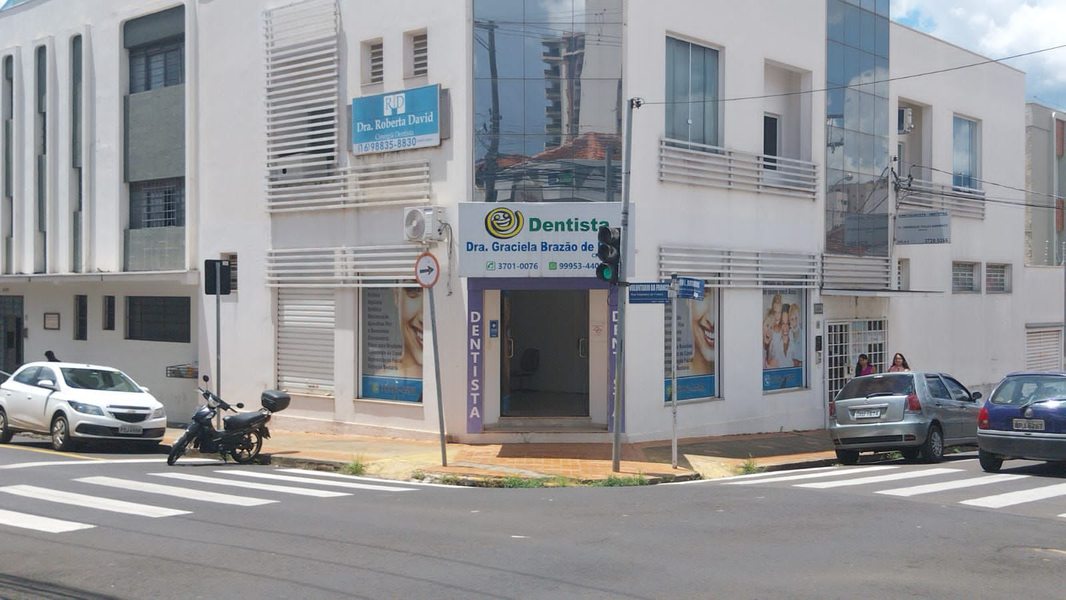 Foto da capa de Dra Graciela Brazão - Cirurgiã Dentista